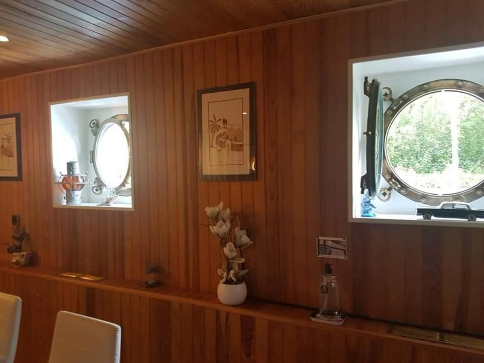 Peniche Ino Lefkothea II Chambre D'Hotes 돌 외부 사진