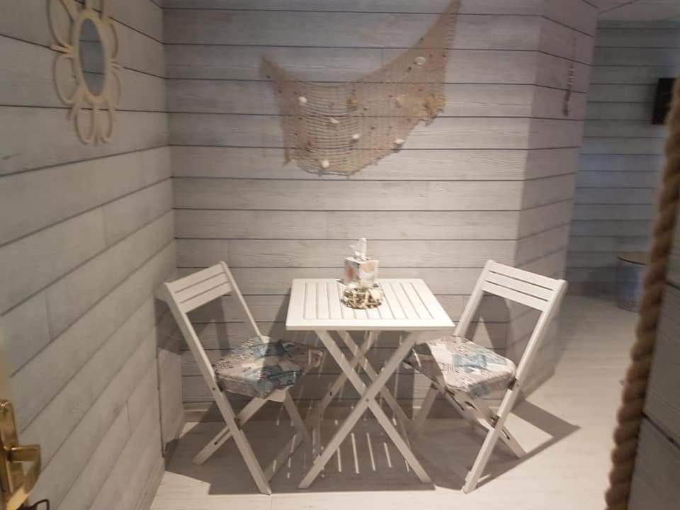 Peniche Ino Lefkothea II Chambre D'Hotes 돌 외부 사진